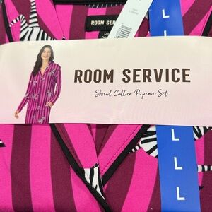 NWT Room Service Pink and Black Shawl Collar Pajama Set sz l